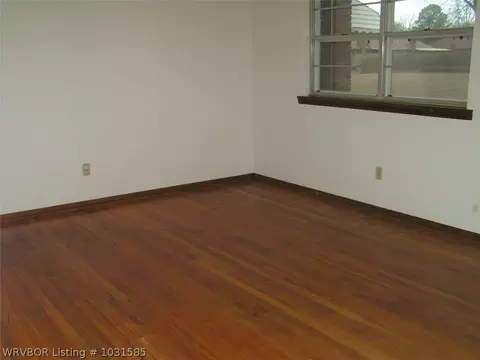 8325 Holly Ave, Fort Smith, AR 72908 photo 6