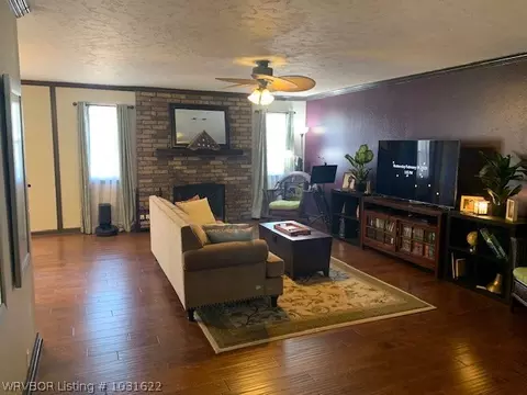 3323 Erin Oaks Ct, Fort Smith, AR 72908 photo 6