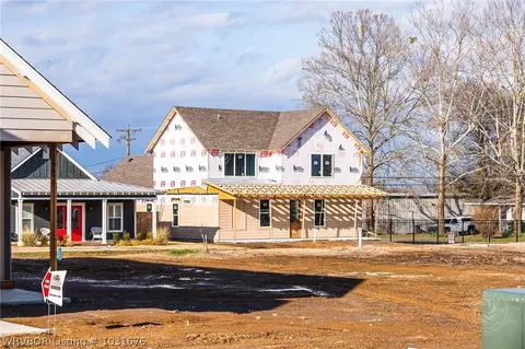 2012 Ebbing Loop, Barling, AR 72923 photo 1