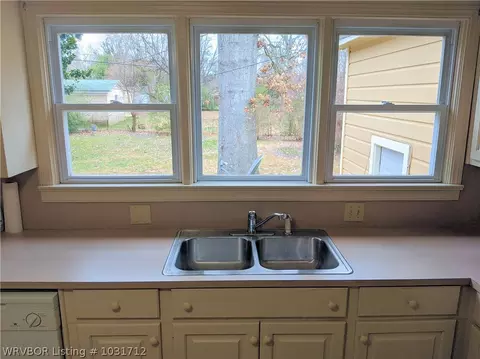411 Melrose Ave, Fort Smith, AR 72903 photo 9