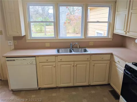 411 Melrose Ave, Fort Smith, AR 72903 photo 10