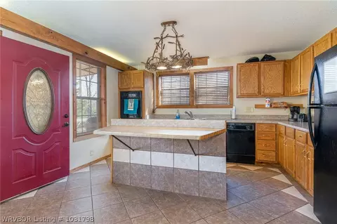 5024 Bear Holw, Fort Smith, AR 72916 photo 2