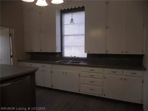 3209 N L St, Fort Smith, AR 72904 photo 5