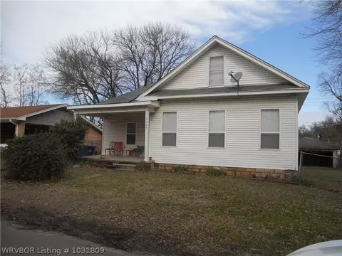 3209 N L St, Fort Smith, AR 72904 photo 1