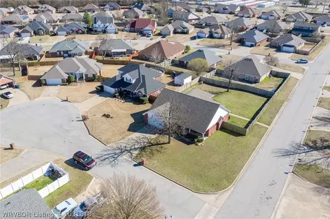 1500 Rutgers Cir, Fort Smith, AR 72908 photo 14