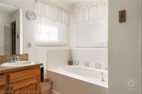 8808 Timberlyn Way, Fort Smith, AR 72903 photo 15