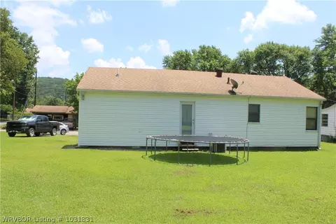 607 N 2nd St, Ozark, AR 72949 photo 12