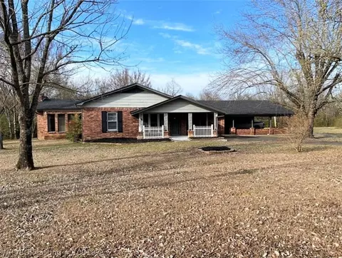 2205 E Pryor Ave, Pocola, OK 74902 photo 1