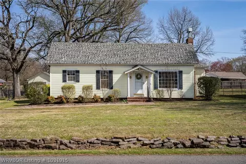 2901 Hendricks Blvd, Fort Smith, AR 72903 photo 1