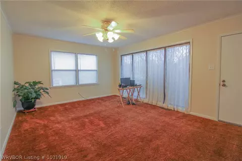 4824 S V St, Fort Smith, AR 72903 photo 3