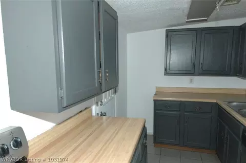 17 S Zero Ave, Bonanza, AR 72916 photo 6