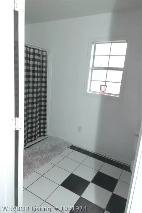 17 S Zero Ave, Bonanza, AR 72916 photo 17