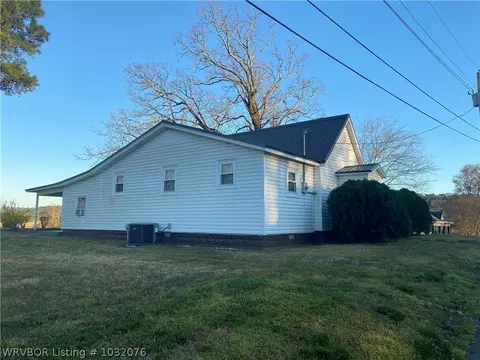 509 S 10th St, Paris, AR 72855 photo 3