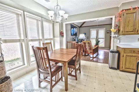 8113 Williamsburg Rd, Fort Smith, AR 72903 photo 7