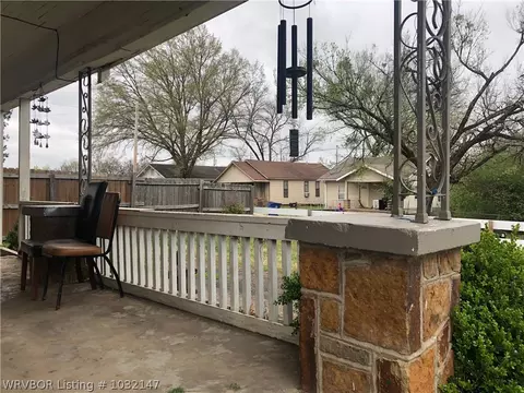 817 N 47th St, Fort Smith, AR 72903 photo 4