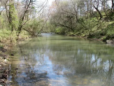 1663 Thompson Ln, Cedarville, AR 72932 photo 10