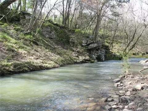 1663 Thompson Ln, Cedarville, AR 72932 photo 8