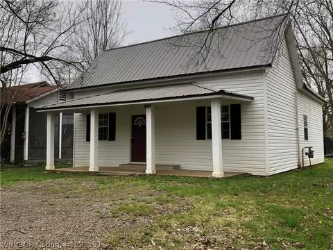 322 Hamilton St, Waldron, AR 72958 photo 1
