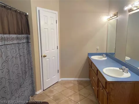 923 Valley Loop, Greenwood, AR 72936 photo 12