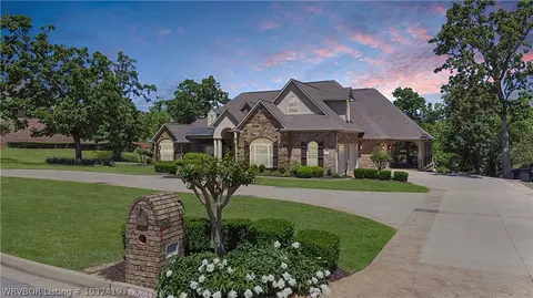 7009 Highland Park Dr, Fort Smith, AR 72916 photo 1