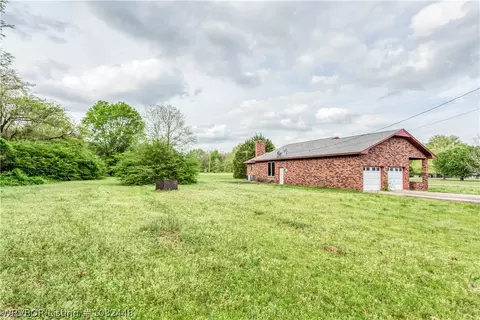 409 Maple St, Hartford, AR 72938 photo 23