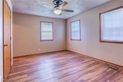 409 Maple St, Hartford, AR 72938 photo 14