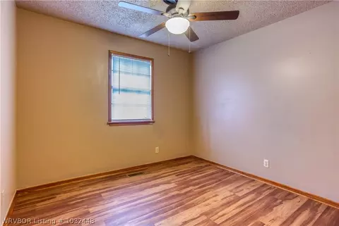 409 Maple St, Hartford, AR 72938 photo 17