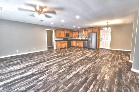 2102 Davis St, Lavaca, AR 72941 photo 4