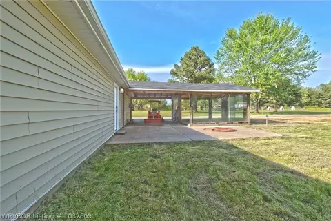 2102 Davis St, Lavaca, AR 72941 photo 14