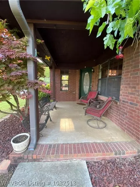 8106 Dugan Dr, Hackett, AR 72937 photo 3