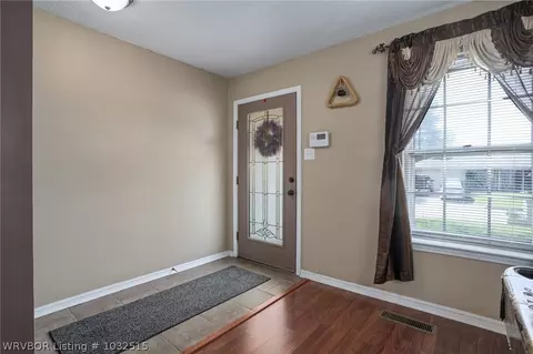 1317 Meadow Cir, Fort Smith, AR 72908 photo 3