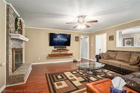1317 Meadow Cir, Fort Smith, AR 72908 photo 4