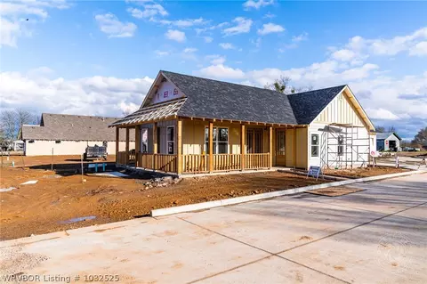 1804 Ebbing Loop, Barling, AR 72923 photo 1