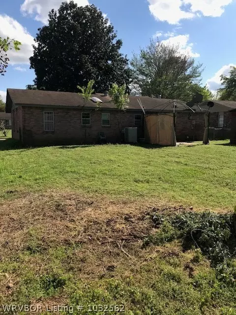 1004 P St, Barling, AR 72923 photo 14