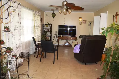 3213 S 42nd St, Fort Smith, AR 72903 photo 2