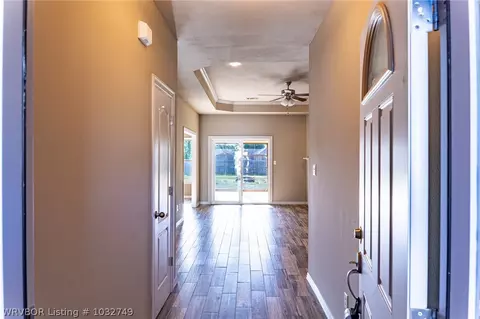 6808 Lookout Dr, Fort Smith, AR 72916 photo 4