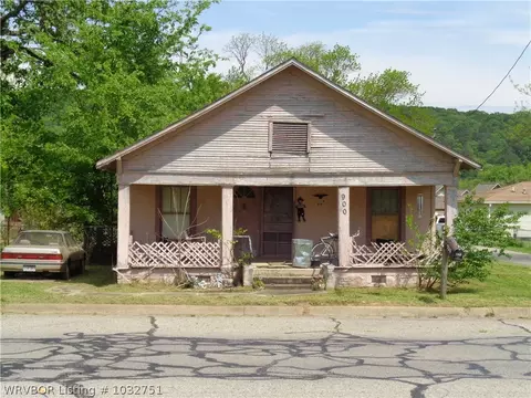 900 N 3rd St, Ozark, AR 72949 photo 1