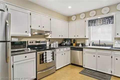 1007 Lakeview Dr, Alma, AR 72921 photo 8