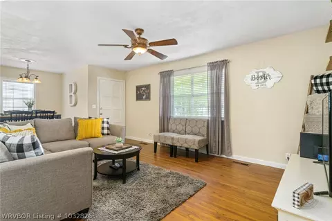 1007 Lakeview Dr, Alma, AR 72921 photo 4