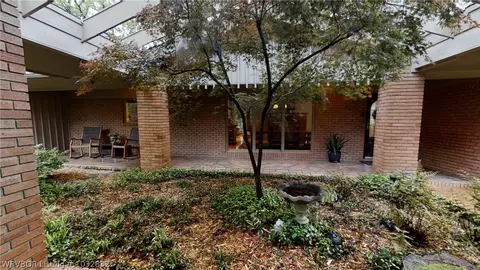 10 Berry Hill Rd, Fort Smith, AR 72903 photo 4