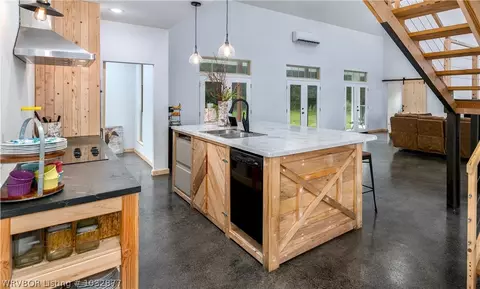 203 Ross Hampton Rd, Hackett, AR 72937 photo 8