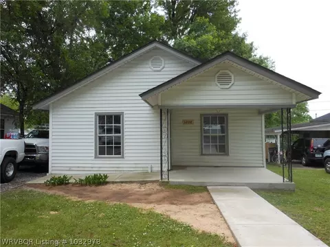 3208 N N St, Fort Smith, AR 72904 photo 1