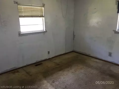 2114 N 46th Ter, Fort Smith, AR 72904 photo 5