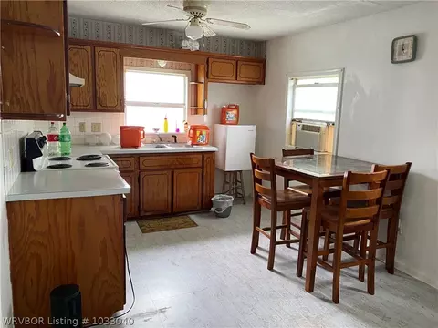 3808 Johnson St, Fort Smith, AR 72904 photo 5