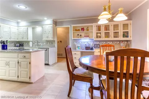 1405 Oak Knolls Cir, Fort Smith, AR 72903 photo 12