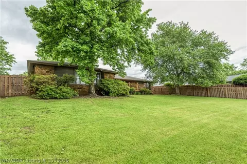 1405 Oak Knolls Cir, Fort Smith, AR 72903 photo 29