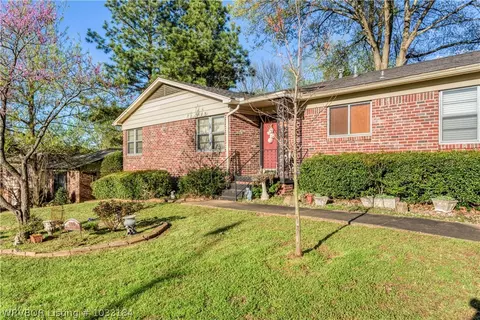 1100 N 58th Ter, Fort Smith, AR 72904 photo 3