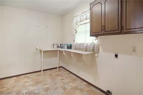 202 Cleaver St, Pocola, OK 74902 photo 8