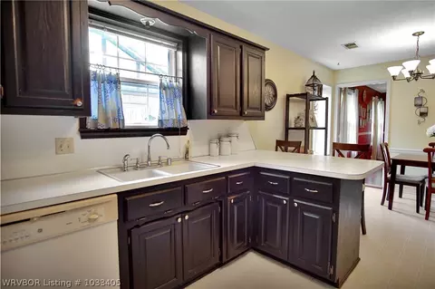 3020 S 100th St, Fort Smith, AR 72903 photo 8