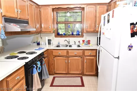 2706 Phillips Ave, Sallisaw, OK 74955 photo 6